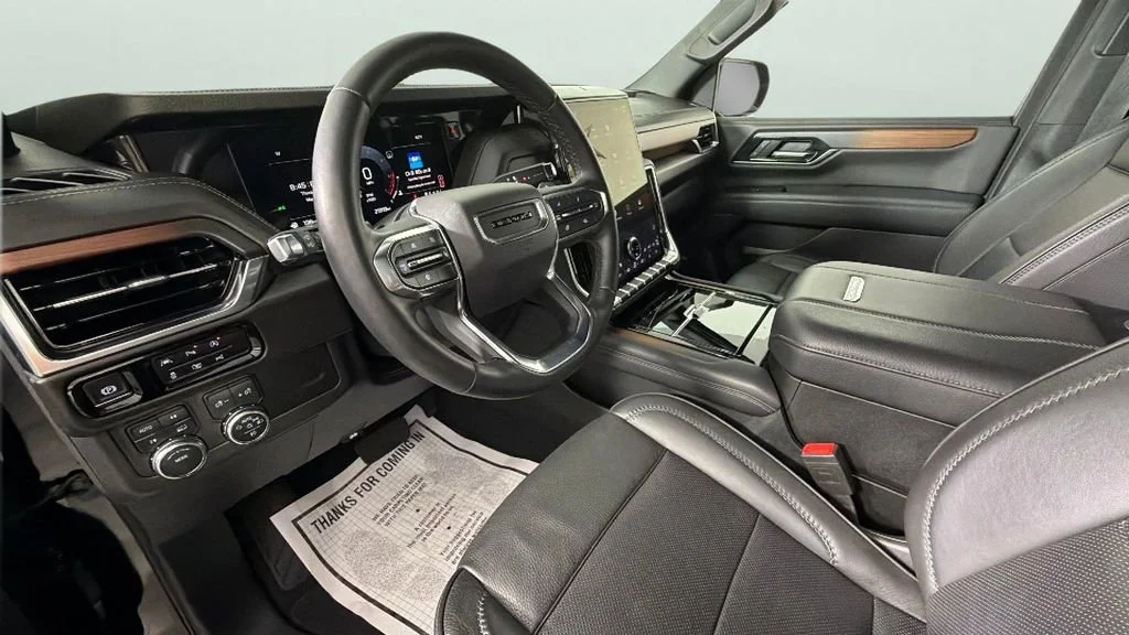 Certified Used 2025 Onyx Black GMC Denali image 18