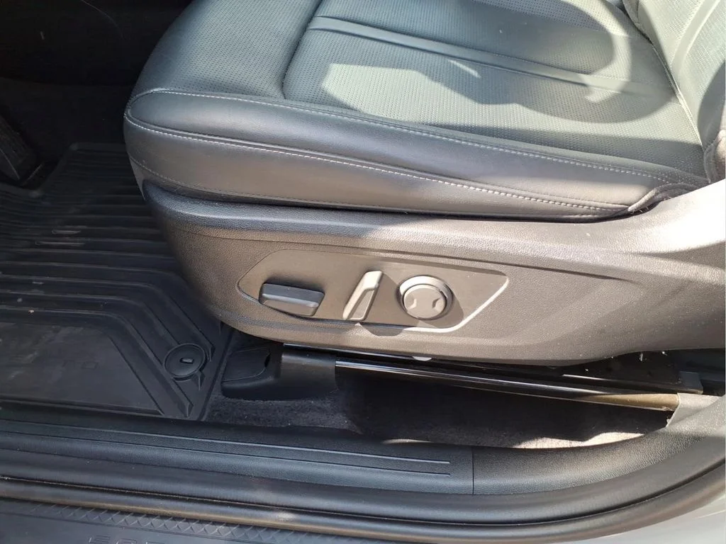 Used 2024 Gray Kia X-Line EX image 22