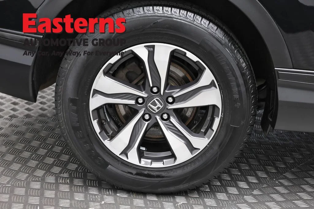 Used 2017 Gray Honda LX image 28