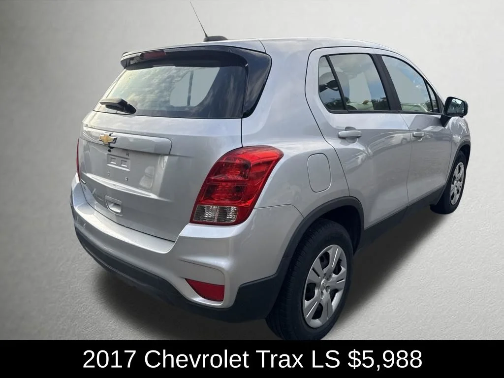 Used 2017 Silver Chevrolet LS image 3