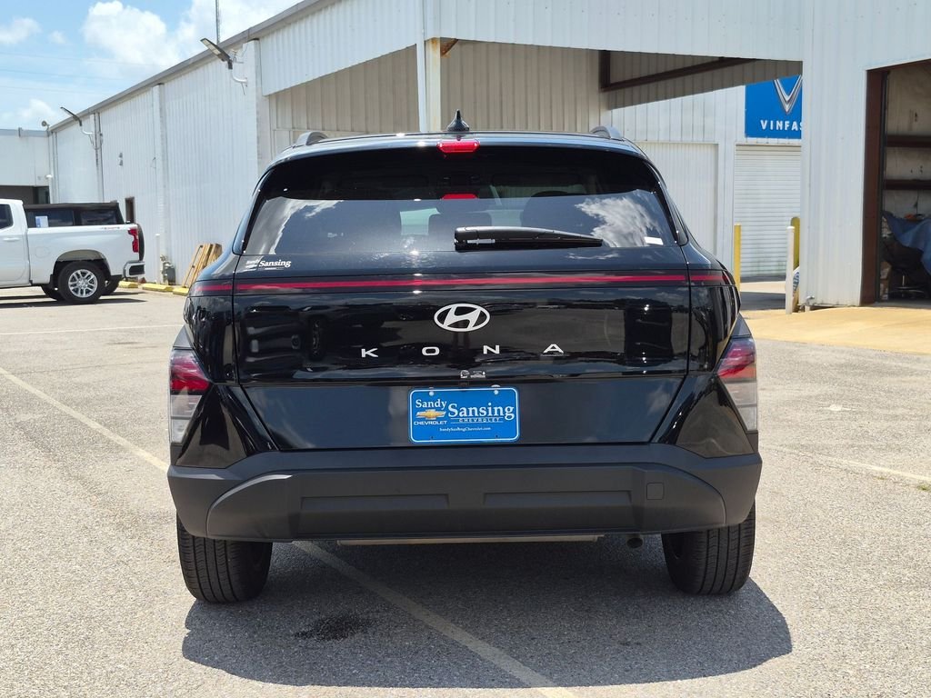 Used 2026 Black Hyundai SEL Sport image 4