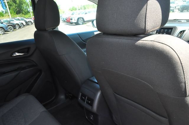Used 2024 Lakeshore Blue Metallic Chevrolet LT image 26