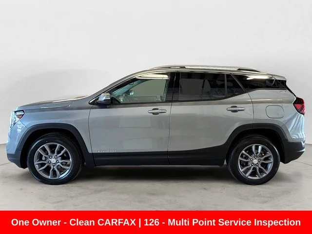 Used 2024 Silver GMC SLT image 2