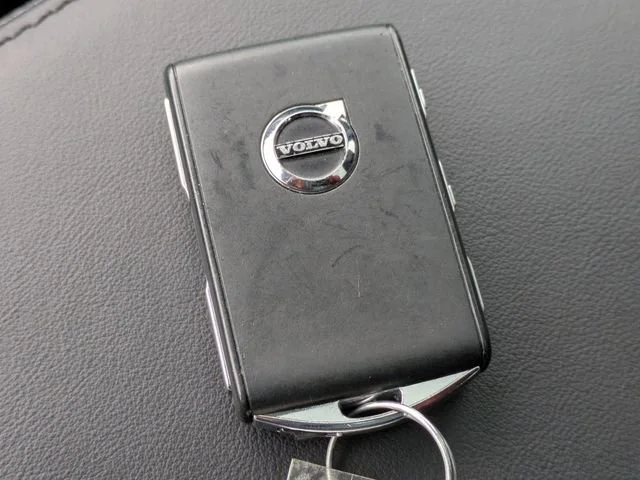 Used 2023 Gray Volvo Plus Bright Theme image 34