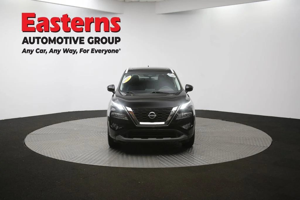 Used 2022 Black Nissan SV image 53
