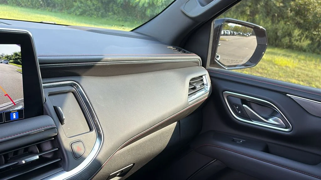 Used 2022  Chevrolet RST image 20