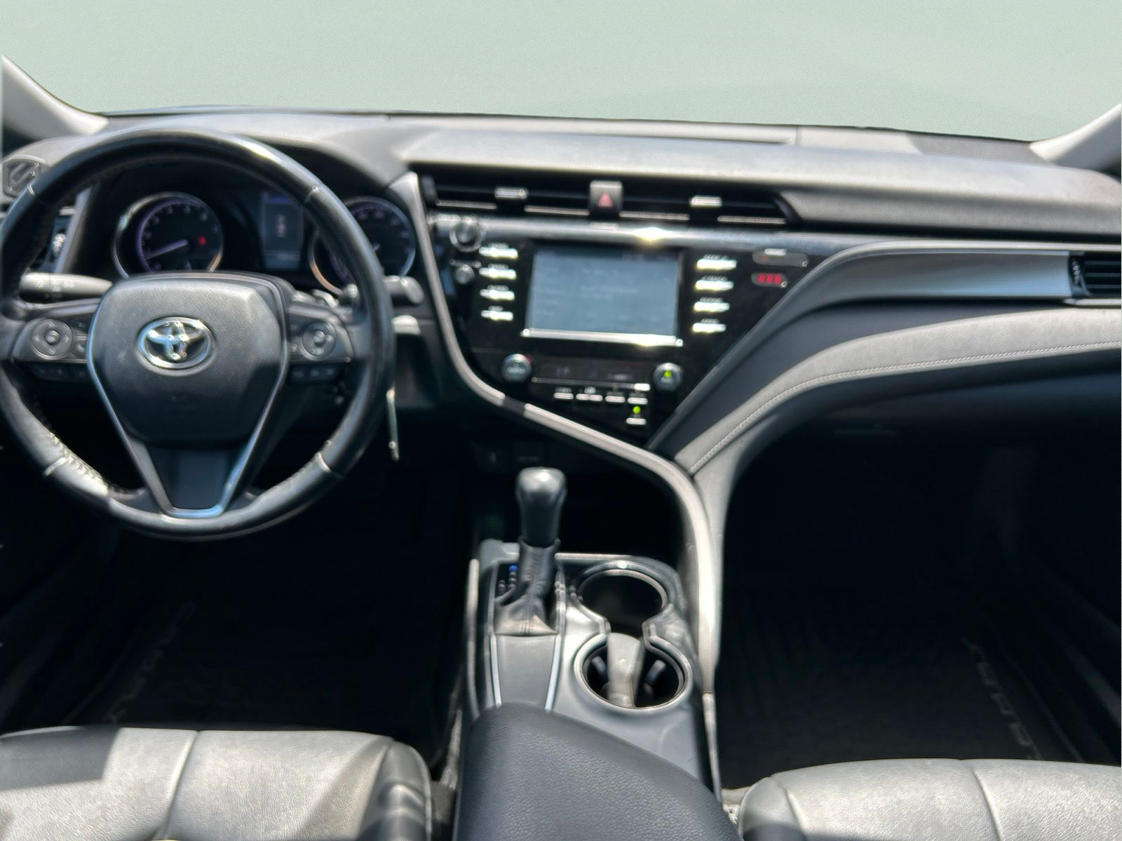 Used 2019 Blue Toyota SE image 13