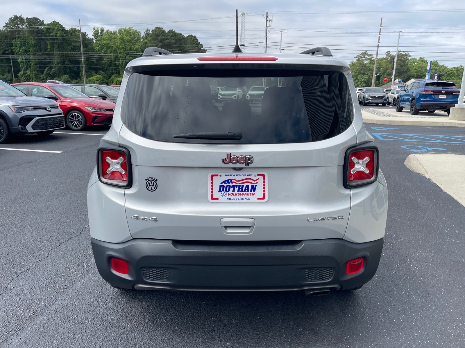 Used 2021 Silver Jeep Limited image 13