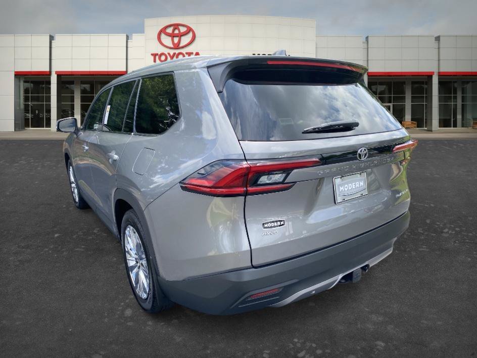 Used 2025 Heavy Metal Toyota Platinum image 7