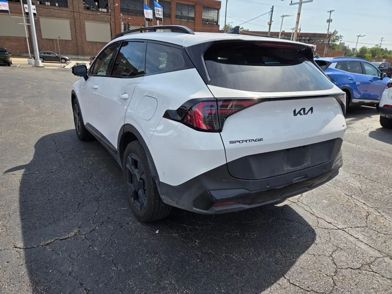 Used 2026 White Kia X-Line image 5
