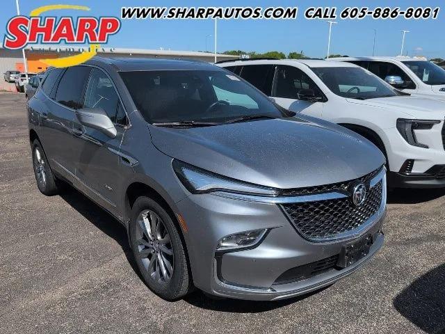 2024 Buick Enclave Avenir AWD's photo