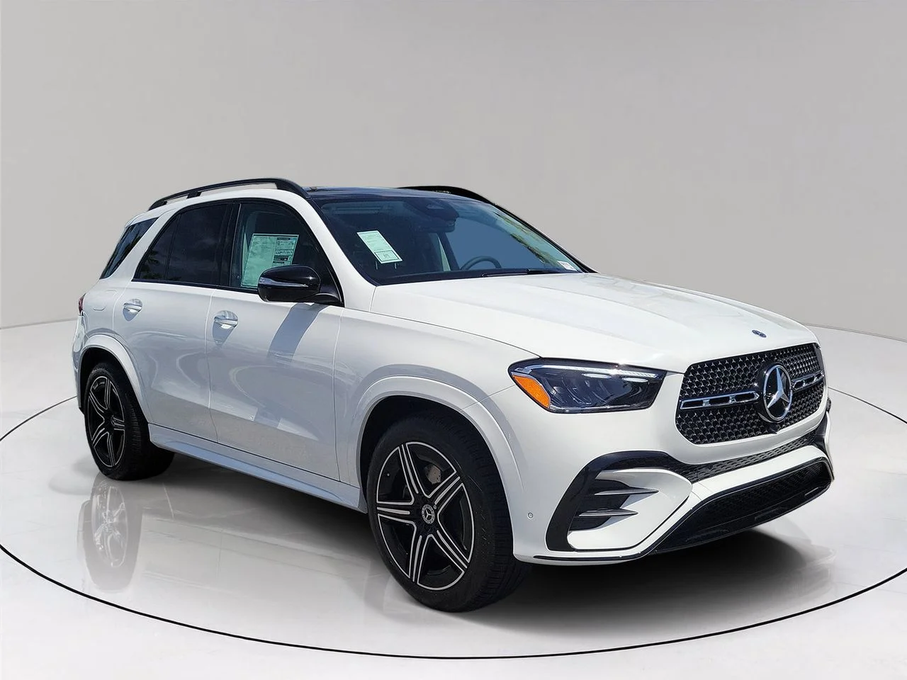 New 2026 Polar White Mercedes-Benz GLE 350 image 3