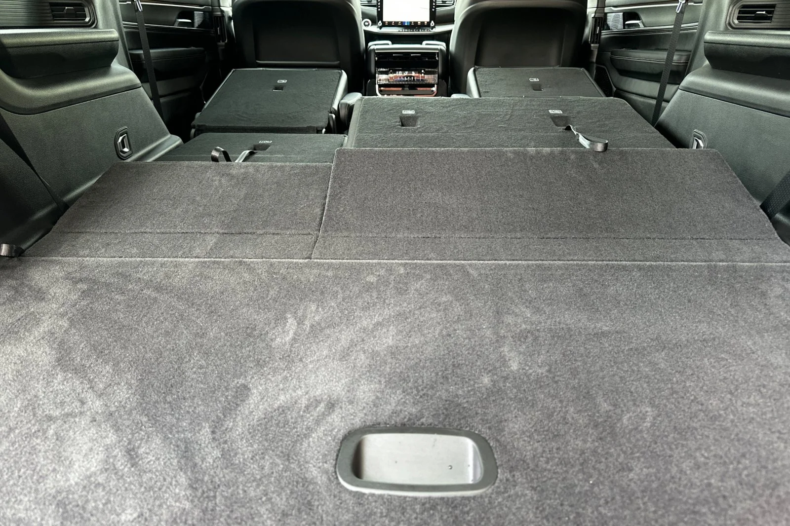 New 2026 Baltic-Gray Metallic Clear-Coat Exterior Paint Jeep  image 15