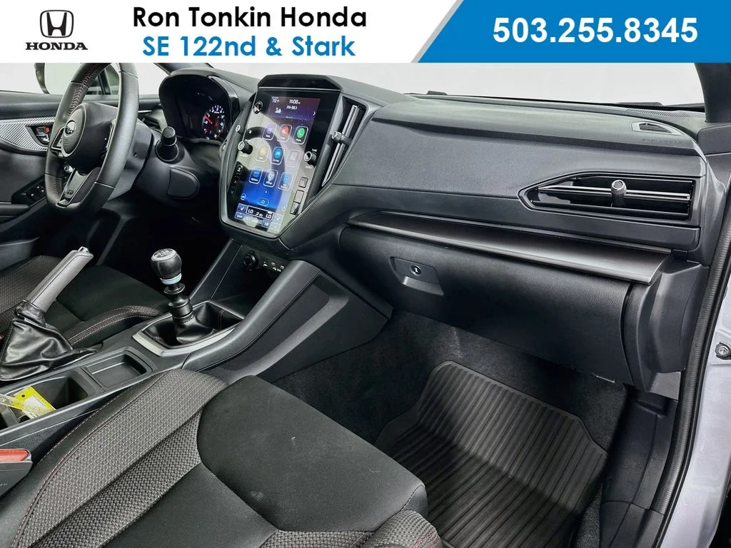 Used 2023 Ice Silver Metallic Subaru Premium image 29