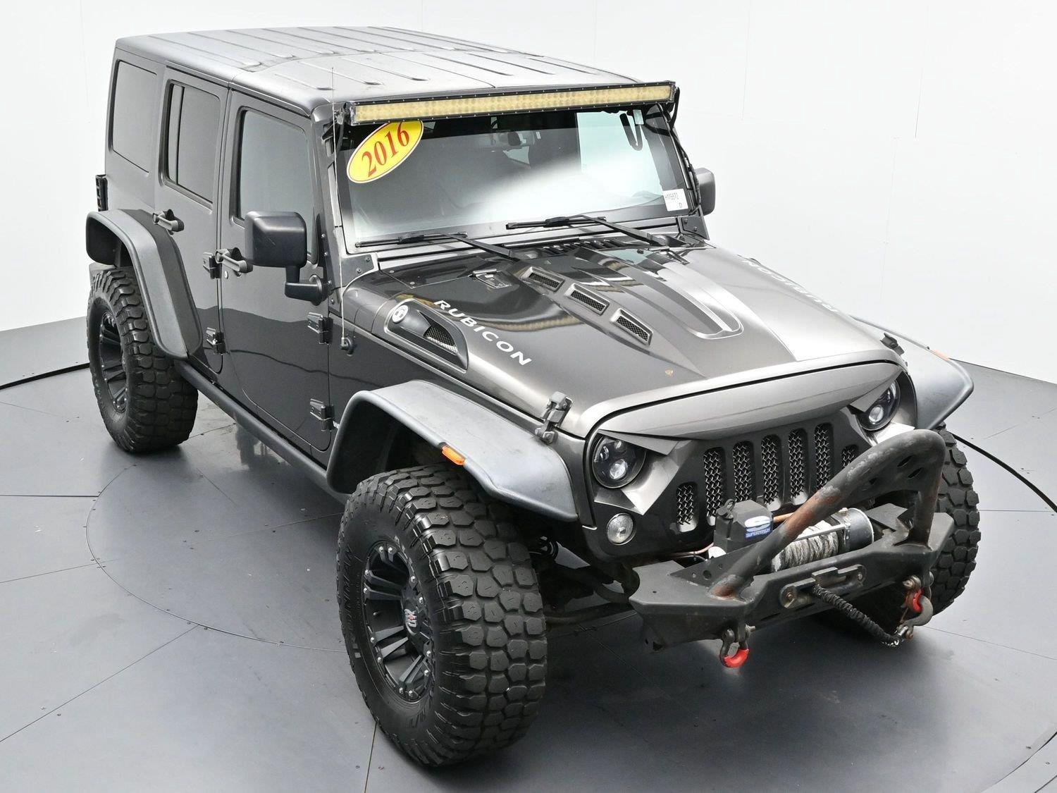Used 2016 Granite Crystal Metallic Jeep Rubicon image 34