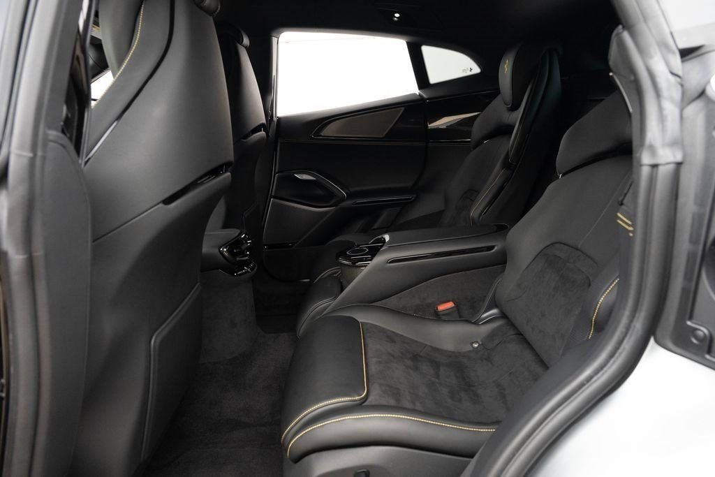 Certified Used 2024 Grigio Titanio Metall Ferrari  image 57