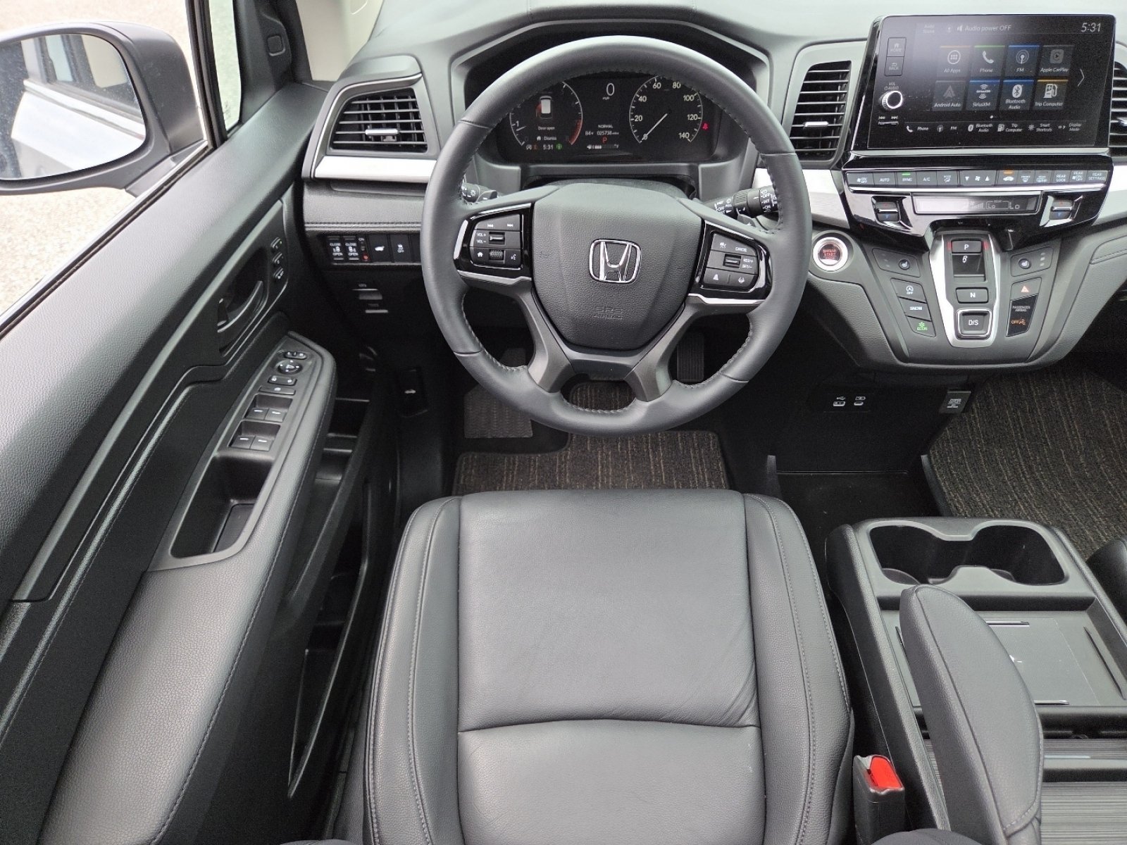 Used 2025 Solar Silver Metallic Honda EX-L image 30