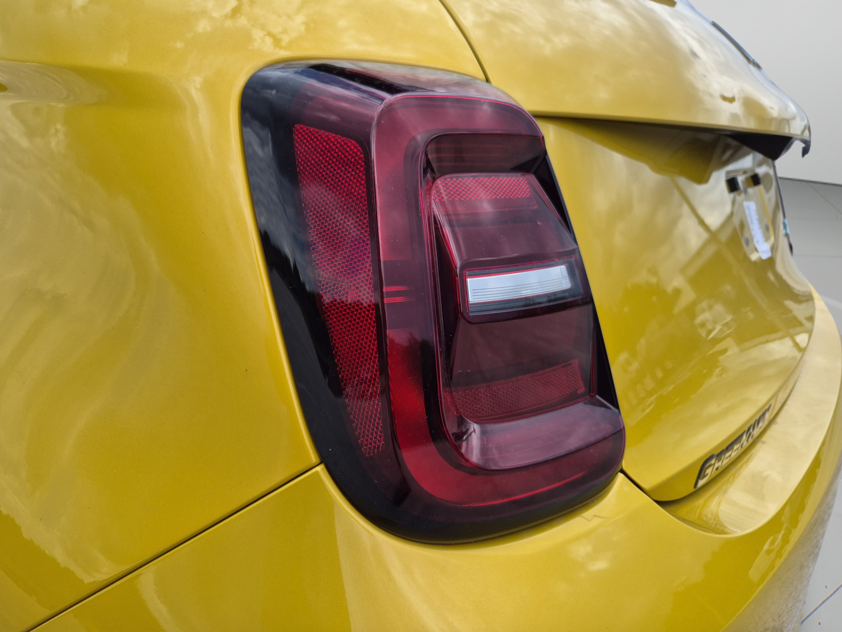 New 2026 Miami Sunset Exterior Paint FIAT  image 51
