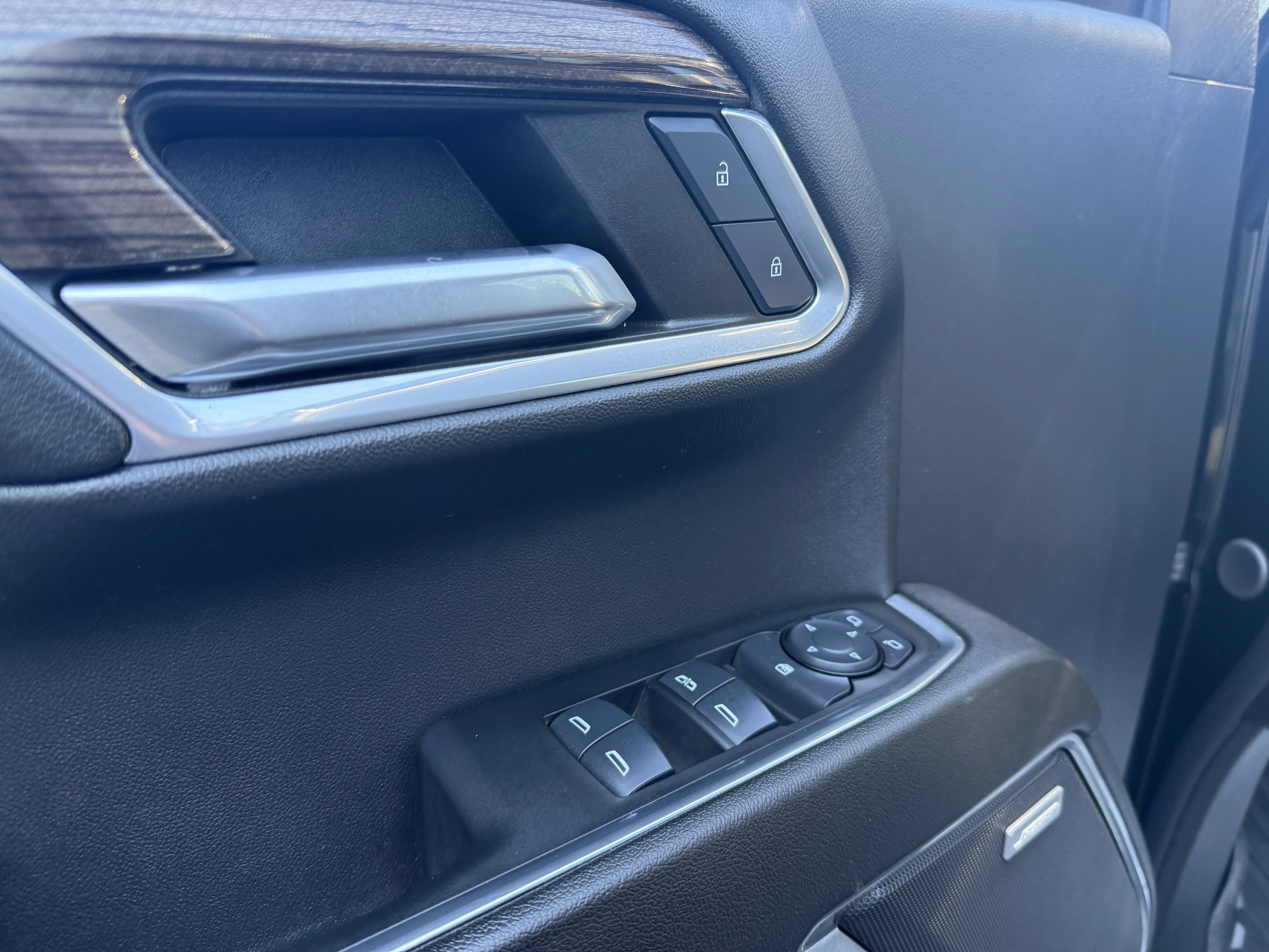 2024 Chevrolet Silverado 1500 RST - Photo 20