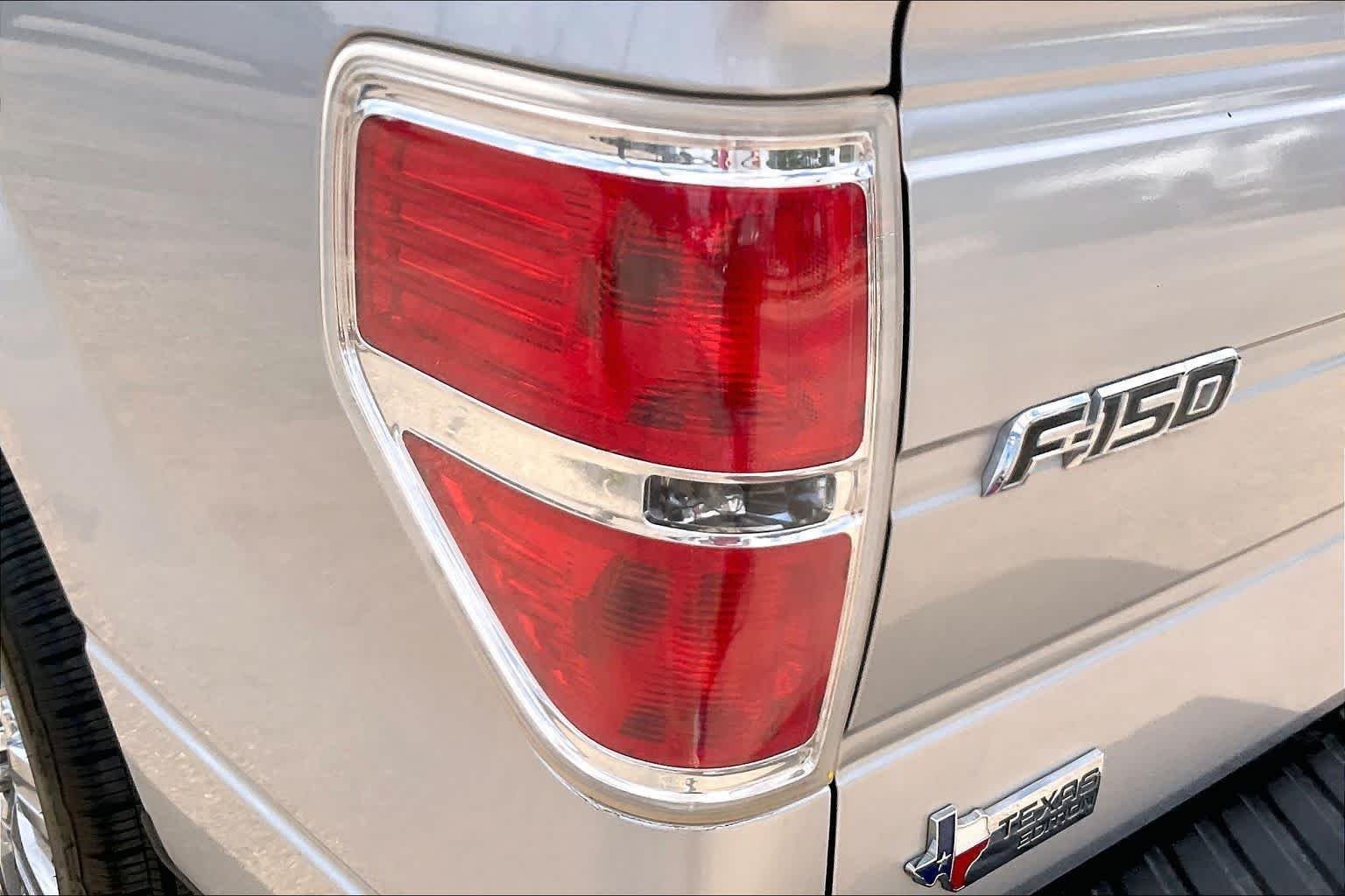 Used 2012 Ingot Silver Metallic Ford XLT image 27