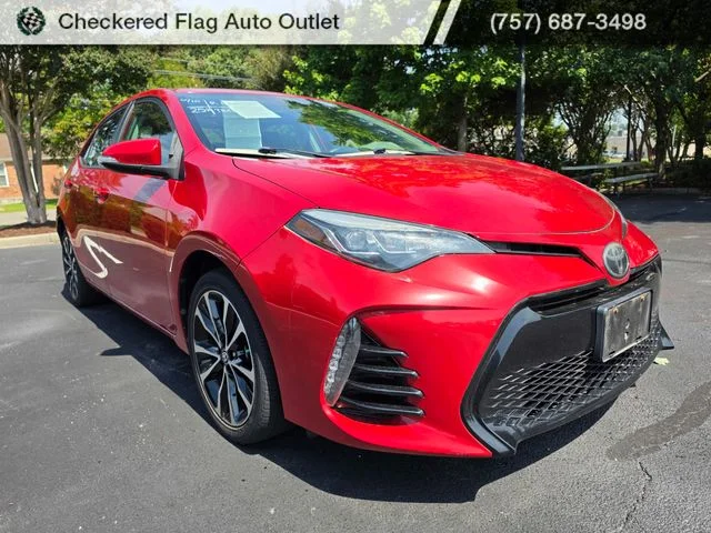 Used 2019 Barcelona Red Metallic Toyota XSE image 3