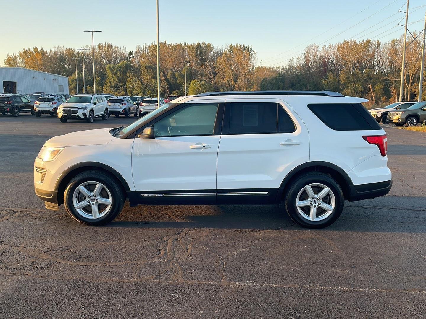 Used 2018 Ford Explorer XLT with VIN 1FM5K7D83JGA24242 for sale in East Peoria, IL