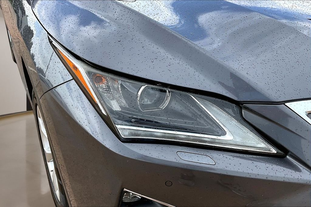 Used 2016 Gray Lexus 350 image 31
