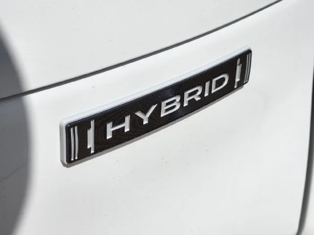 New 2026 CRYSTAL WHITE PEARL Subaru Limited Hybrid image 8