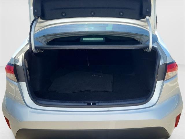 Certified Used 2025 SILVER ME. Toyota  image 9