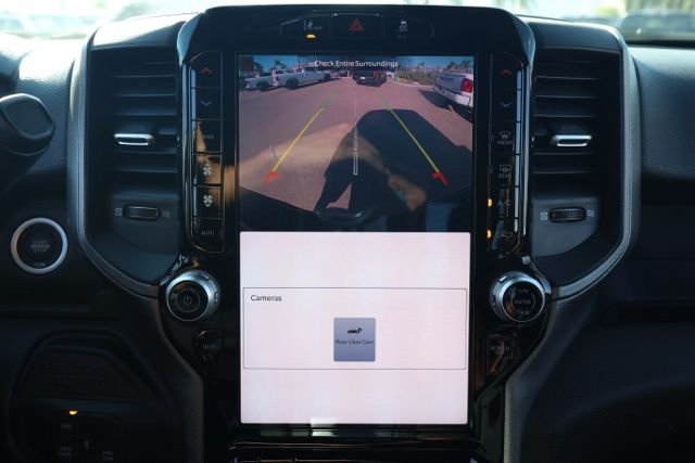 New 2026 Granite Crystal Metallic Clear-Coat Exterior Paint RAM Tradesman image 29