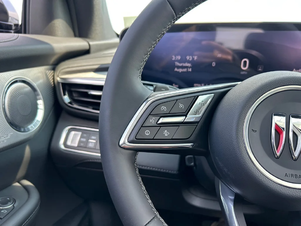 2026 Buick Enclave Avenir - Photo 21