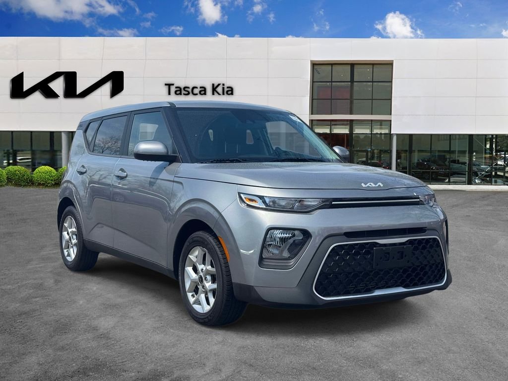 2022 Kia Soul 2.0L LX IVT's photo
