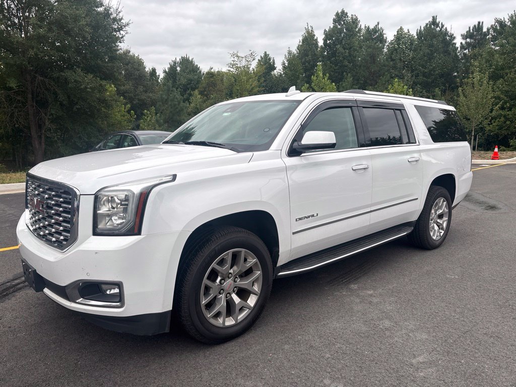 2020 GMC Yukon XL Denali 4WD photo