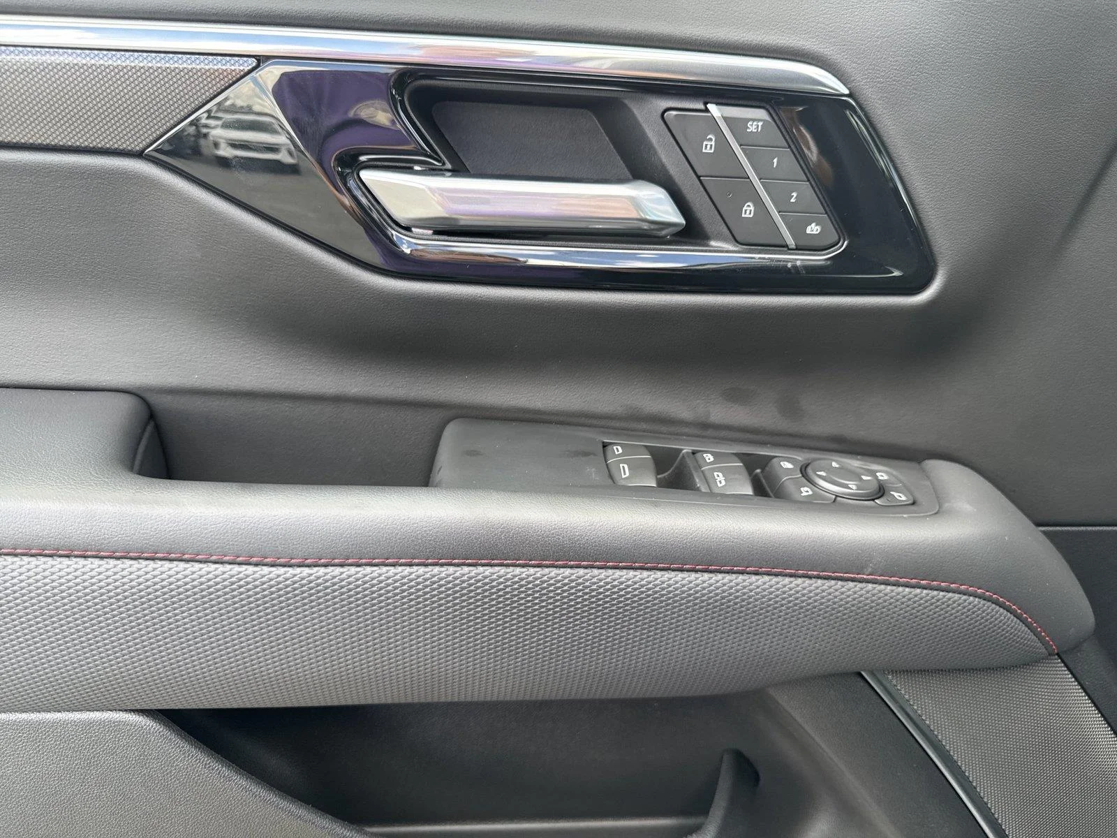 Used 2025 Sterling Gray Metallic Chevrolet RST image 17