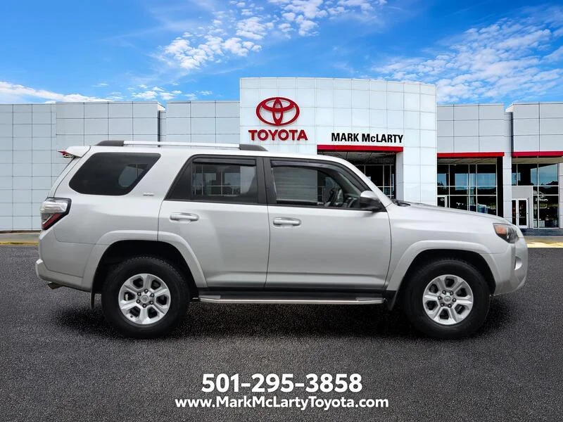Used 2020 Classic Silver Metallic TOYOTA SR5 2WD image 6