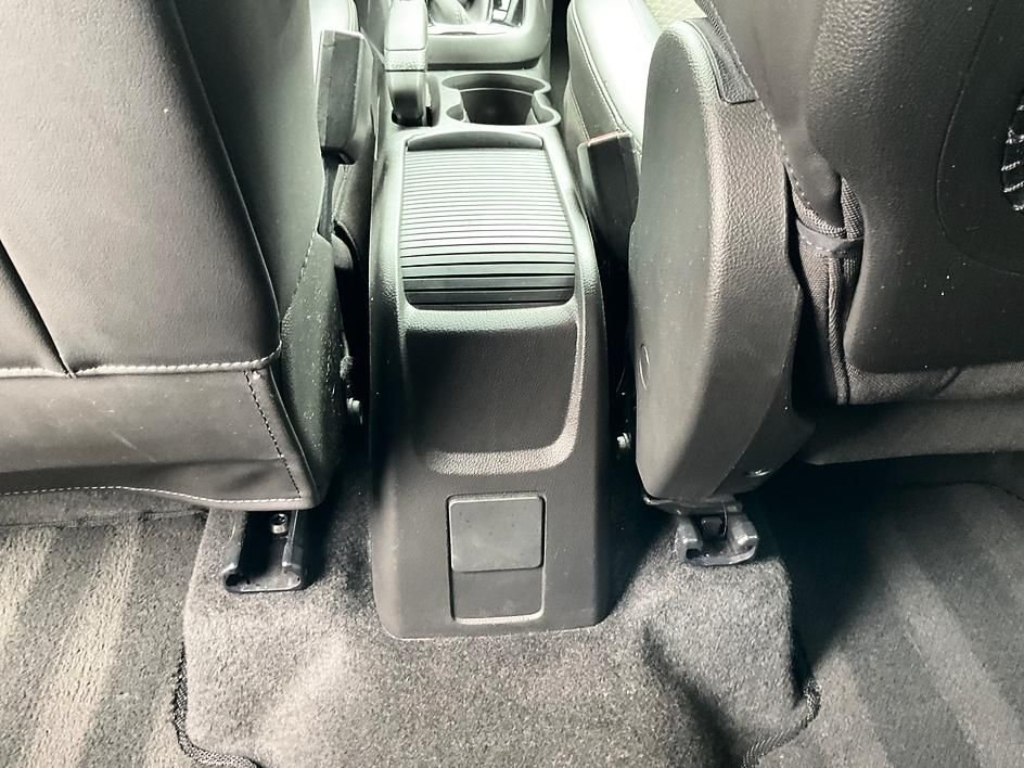 Used 2018 White Buick Preferred image 30