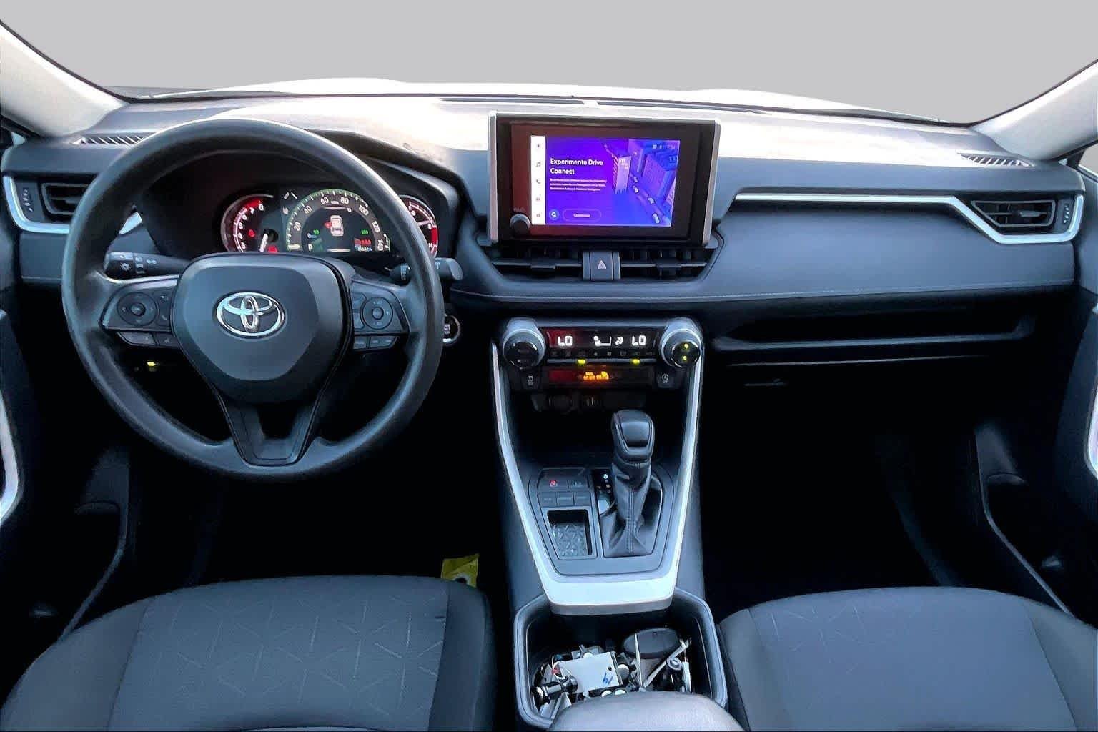 Used 2025 Ice Cap Toyota XLE image 15