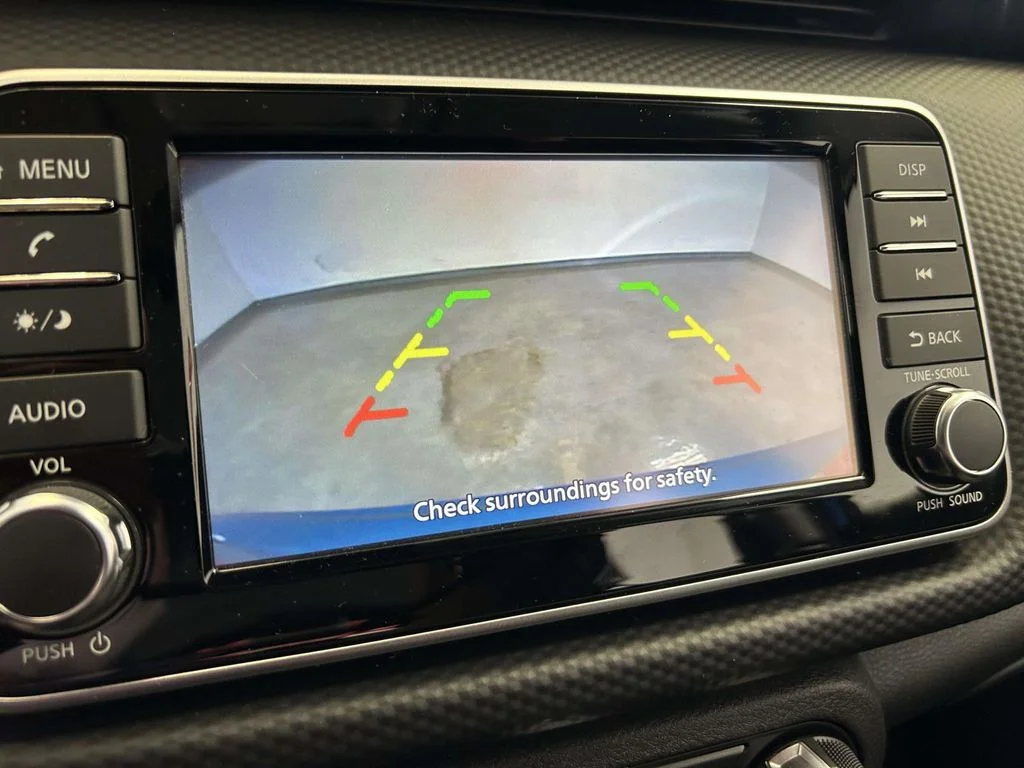 Used 2025 Blue Nissan S image 24