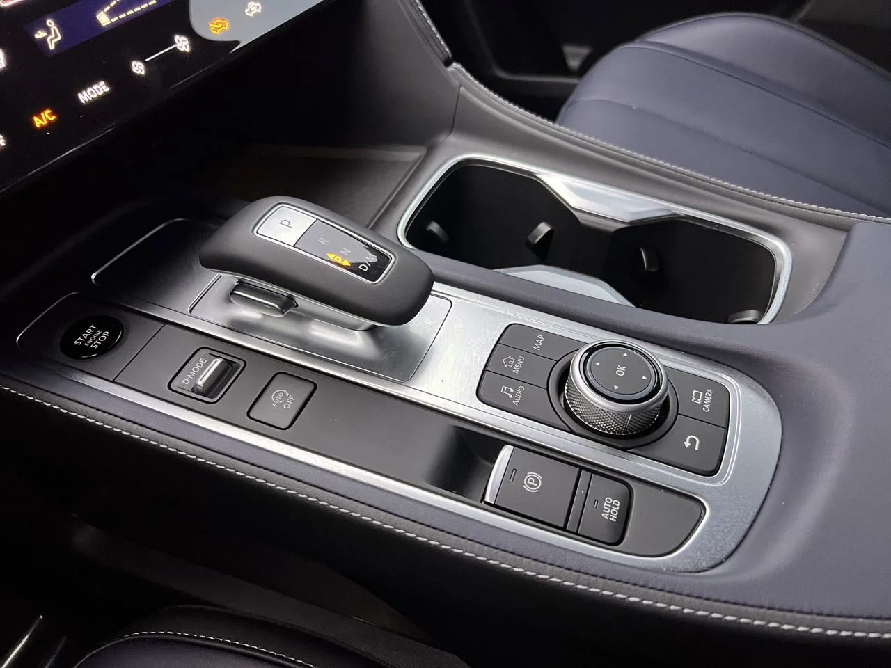 2026 INFINITI QX60 LUXE - Photo 19
