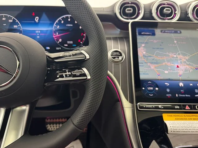New 2027 Polar White Mercedes-Benz GLC 300 image 24