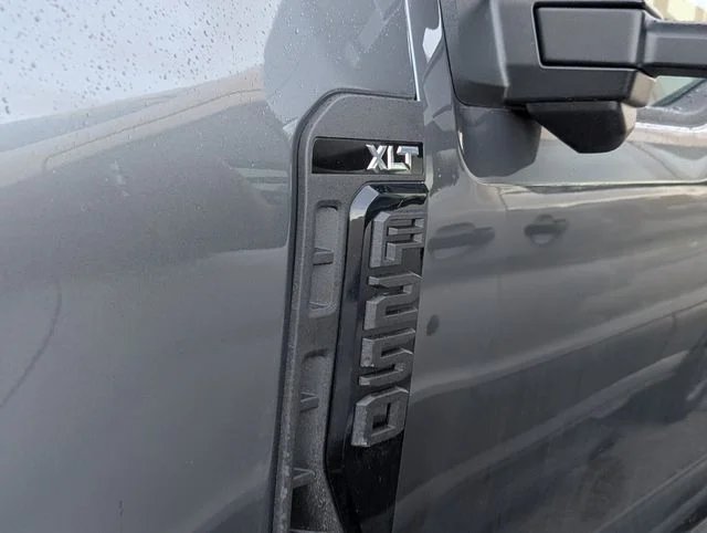 New 2026 Gray Ford XLT image 5