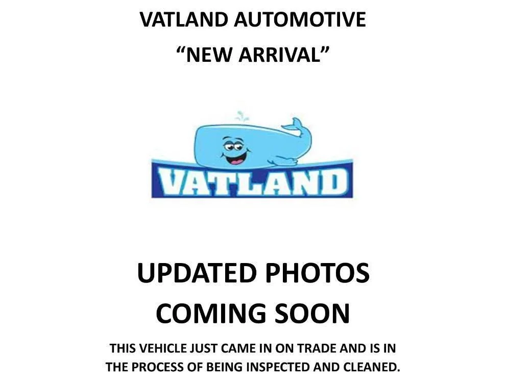 Used 2015 Ruby Red Metallic Ford XLT image 1