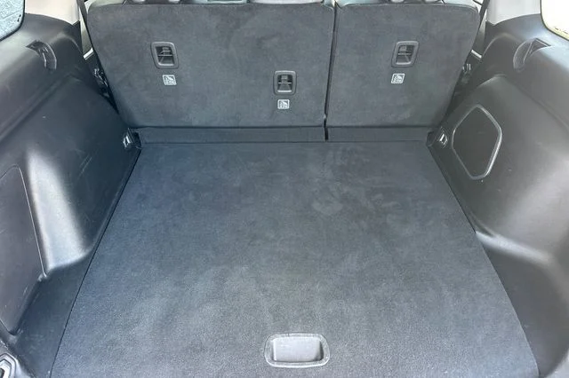 Used 2024 White Jeep 4xe image 17