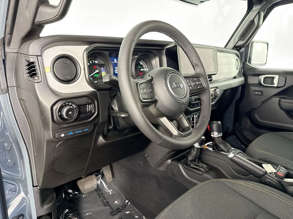 Used 2025 Gray Jeep Willys 4xe image 9