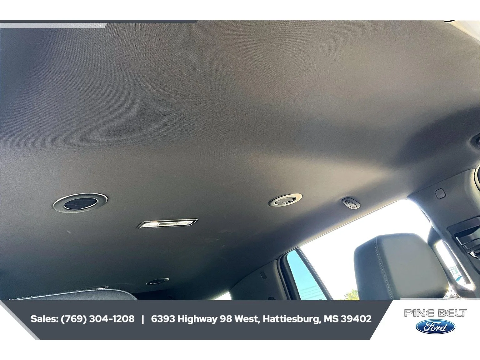 Used 2024 BLACK Chevrolet Z71 image 16
