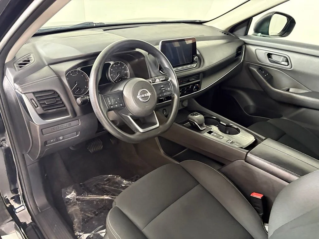 Used 2024 Black Nissan S image 17
