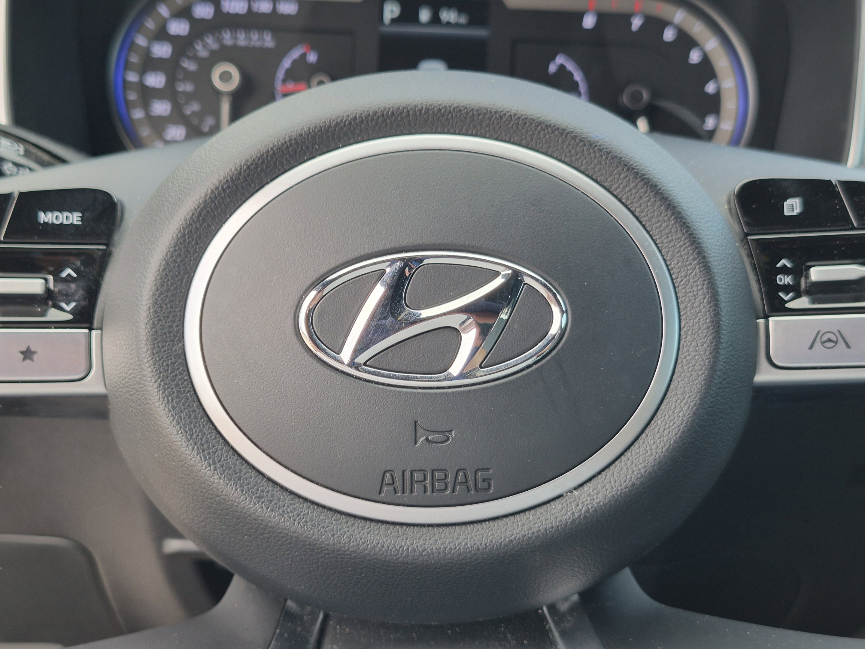 Used 2023 Hampton Gray Hyundai SEL image 41