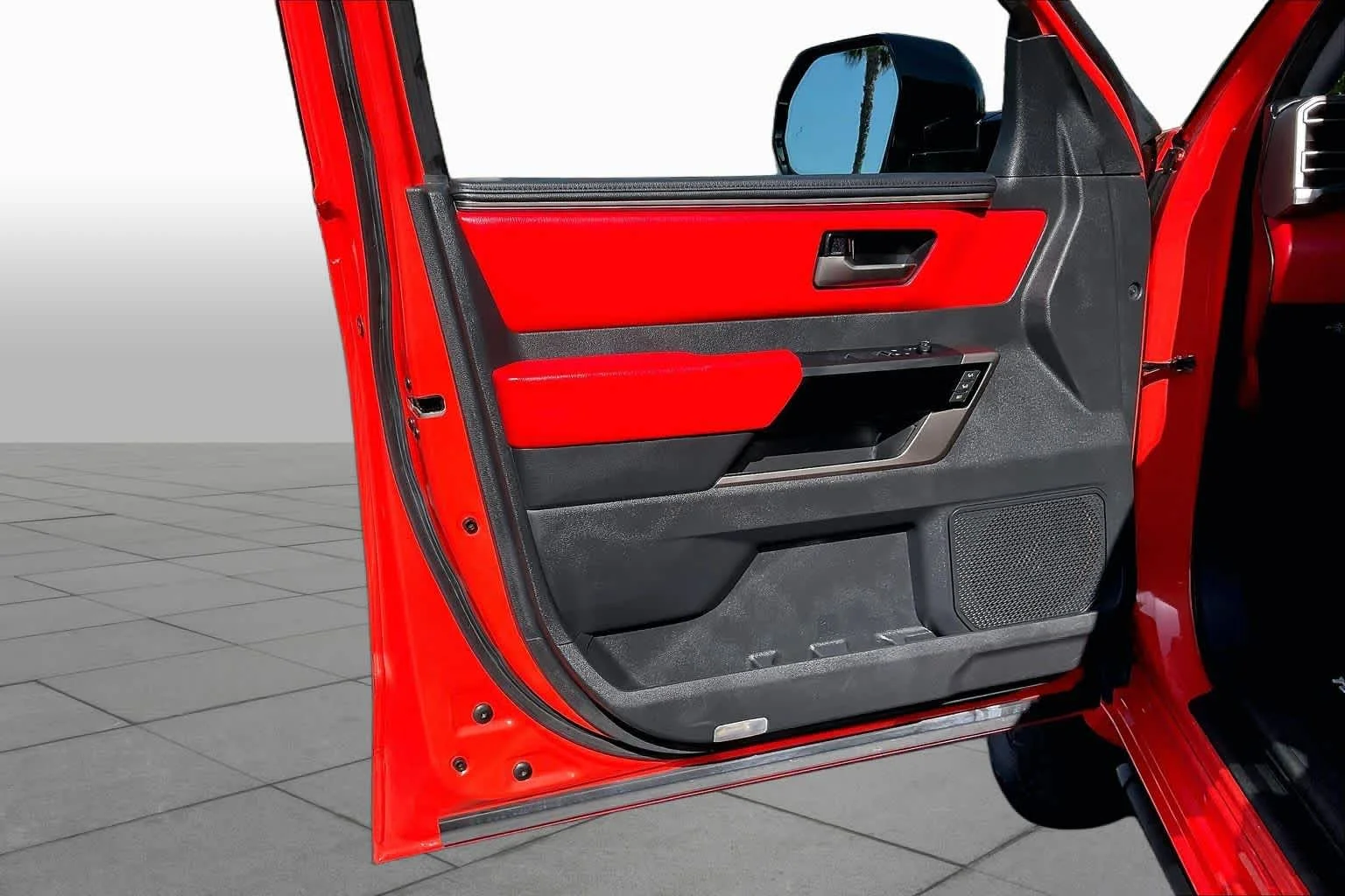 Used 2024 Solar Octane Toyota Limited image 21