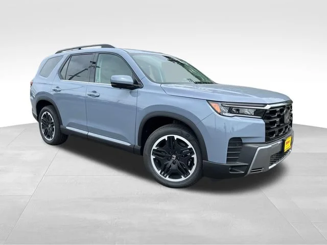 2026 Honda Pilot Touring AWD's photo