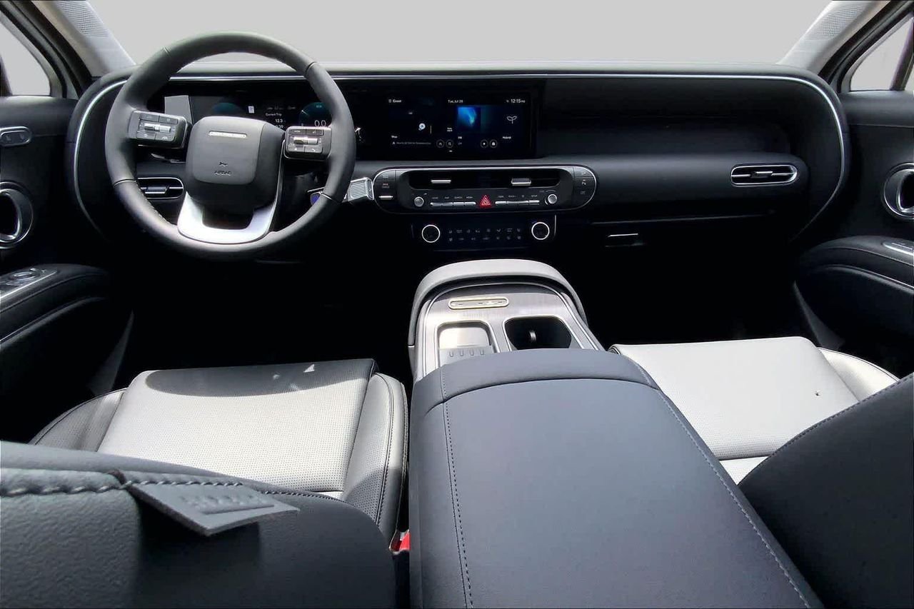 New 2026 Creamy White Pearl Hyundai SEL Premium 7P image 5